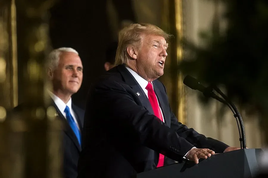 Тръмп гони третия пол от армията