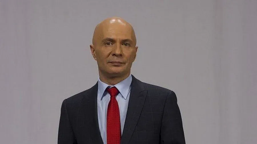 Пострадалият журналист: Нападателите приличаха на футболни фенове