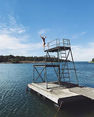 Жълт код в 15 области, дъжд на Запад и кеф край морето