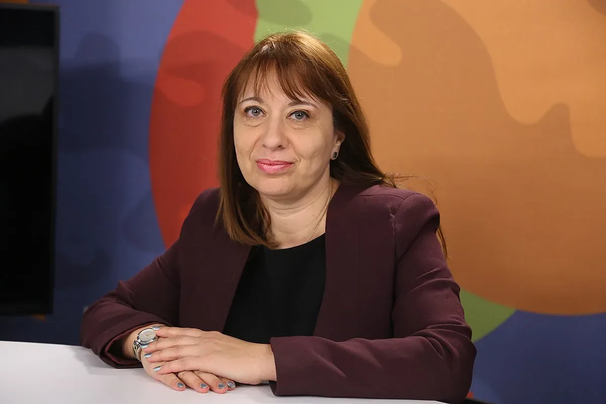 Елитно училище с мерки срещу кибертормоза на деца