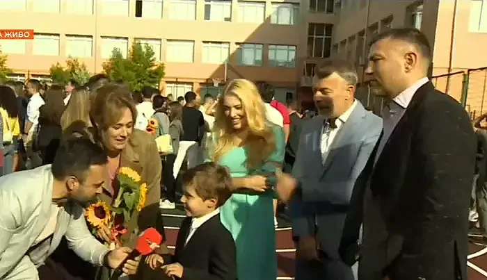 Неочаквано! Тервел Пулев удари в корема репортер