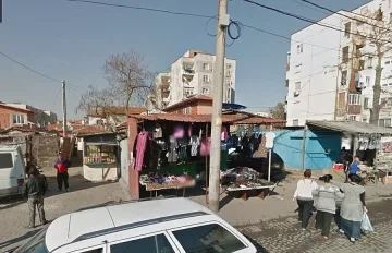 Бутнаха 16 незаконни постройки в гетото на Асеновград