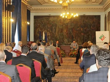 Представиха икономиката ни пред посланици