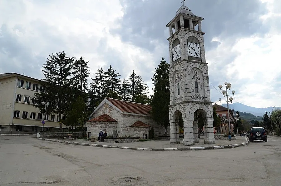 Ромски бабаити пребиха непълнолетен в Чупрене