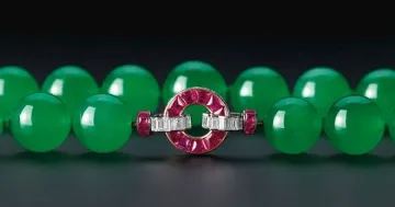 Колие за $23,4 млн.