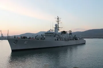 Президентът следи учение от "Дръзки"