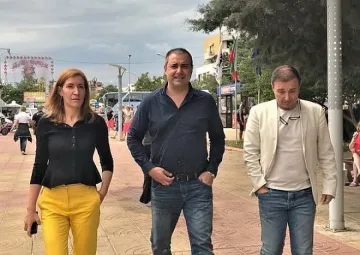 Ангелкова погва незаконни обекти от алеите на Слънчака