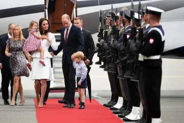 Принц Джордж и принцеса Шарлът с първо турне в Европа