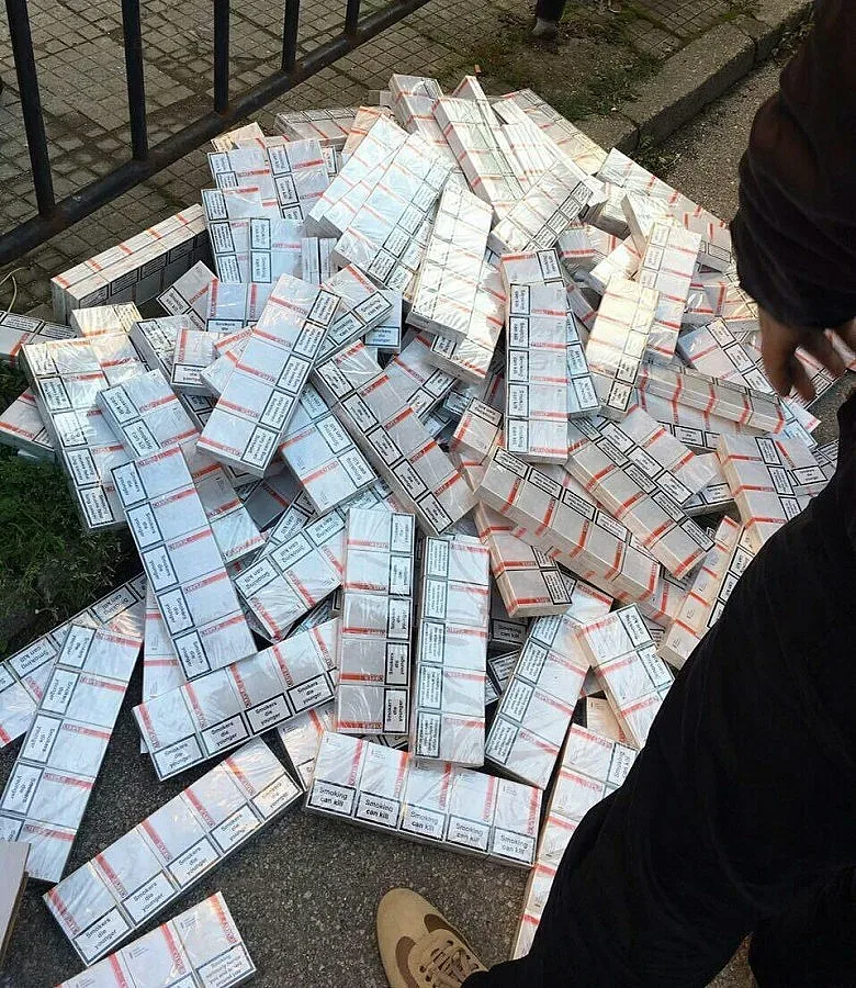 Удариха контрабанда с цигари в три града