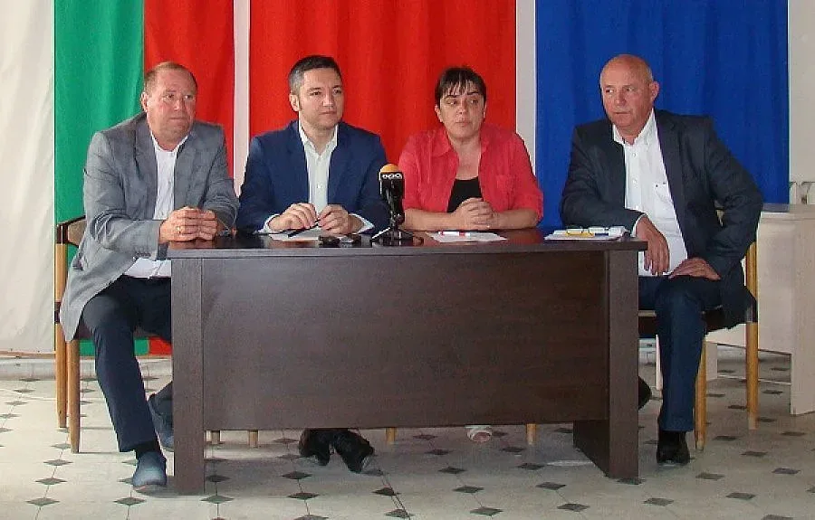 Хиляда ямболски социалисти атакуват Бузлуджа