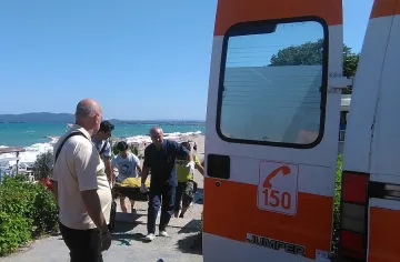 Млад мъж почина на улицата в Бургас