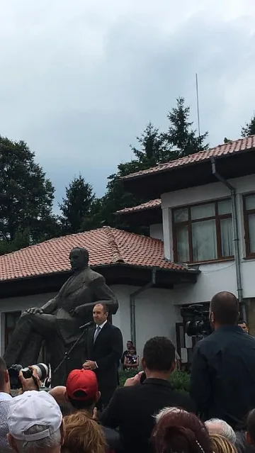 Президентът: Елин Пелин отразяваше с думи нашите грехове