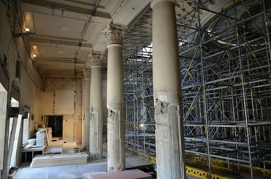 Депутатите ще заседават в Партийния дом от август 2018 г