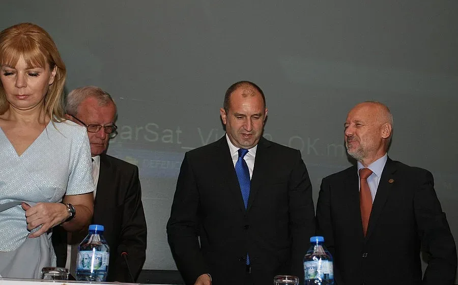 И Радев призна: Гневът в Асеновград срещу ромите е справедлив