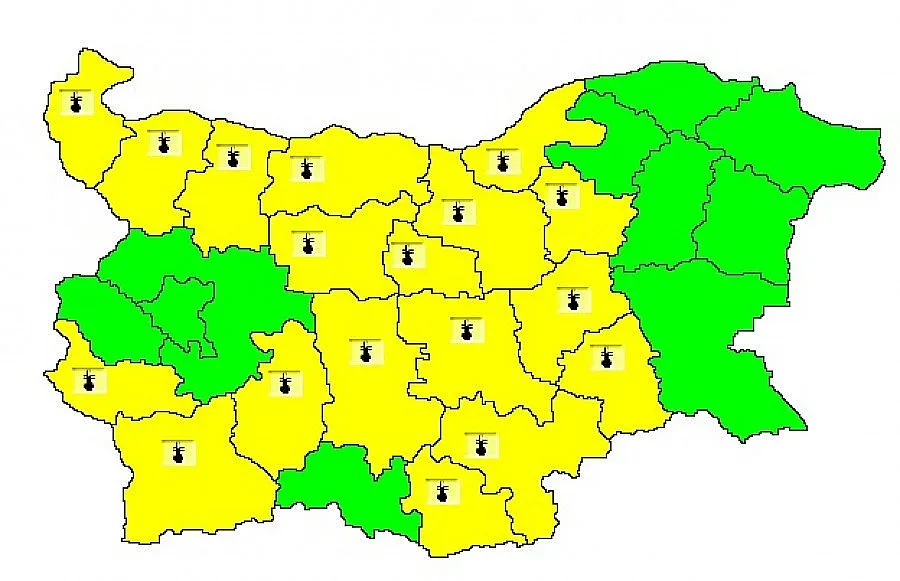 Жълт код за жеги в половин България