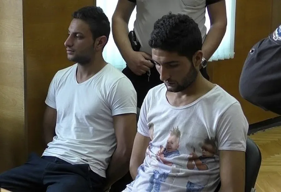 Биячите на Кадиев остават в ареста