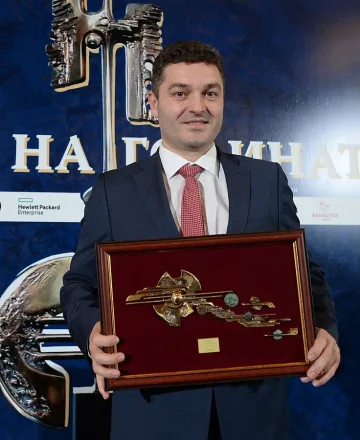 Fibank спечели приза „Банка на клиента" в конкурса „Банка на годината" 