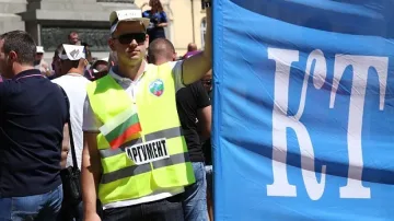 Служителите на МВР: Дано не стигнем до постоянен протест (ОБНОВЕНА)