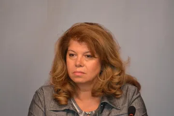 Илияна Йотова: Няма война на институциите