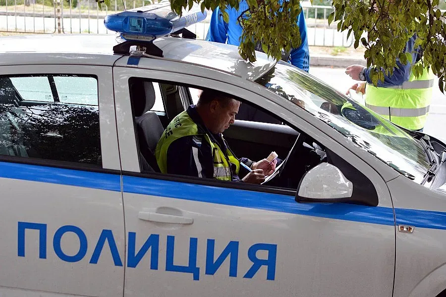 Система ще хваща на момента издирваните коли