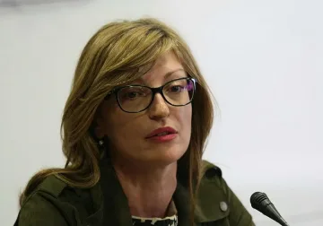 Екатерина Захариева оглавява антикорупционна структура