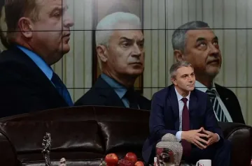 Карадайъ пак порица Патриотите и похвали кабинета "Орешарски"