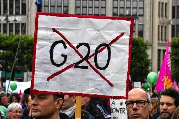Десетки хиляди протестират срещу Г-20 и глобализацията