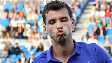 Гришо разцъка с Бекъм