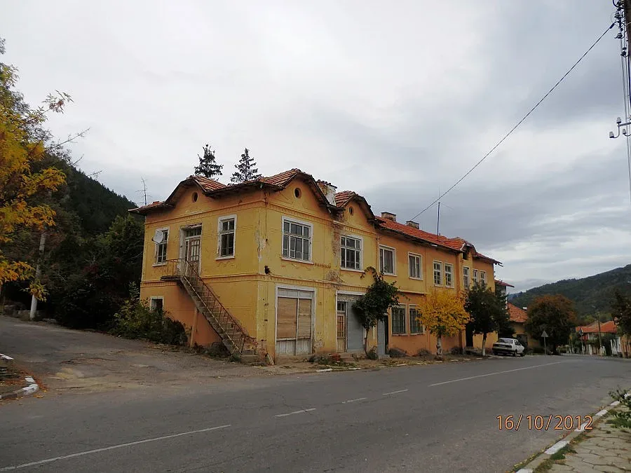 Мор! Пожари в Кюстендилско