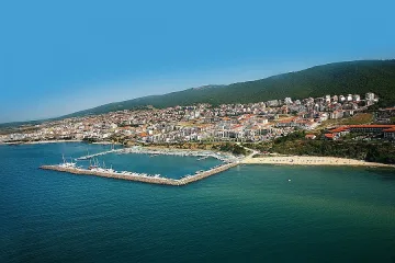 Задържаха руснаци за бой на полицаи