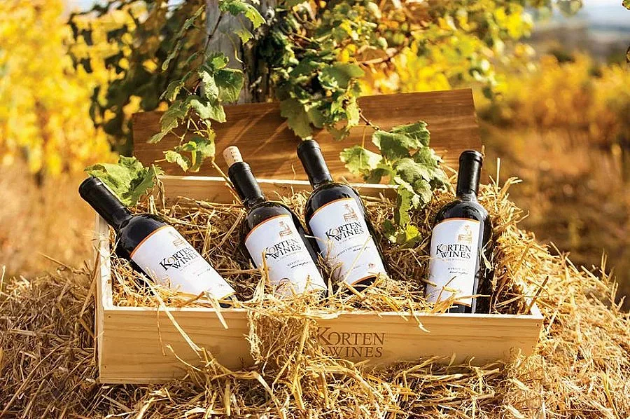 Български вина спечелиха признание от най-важните винени експерти в света