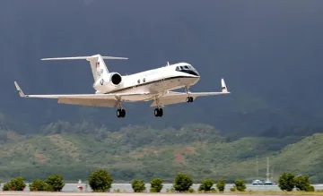 Самолетите втора ръка поевтиняха с 35%