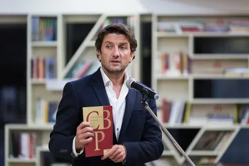 Борисов взе НДК от Павлова и върна Боршош