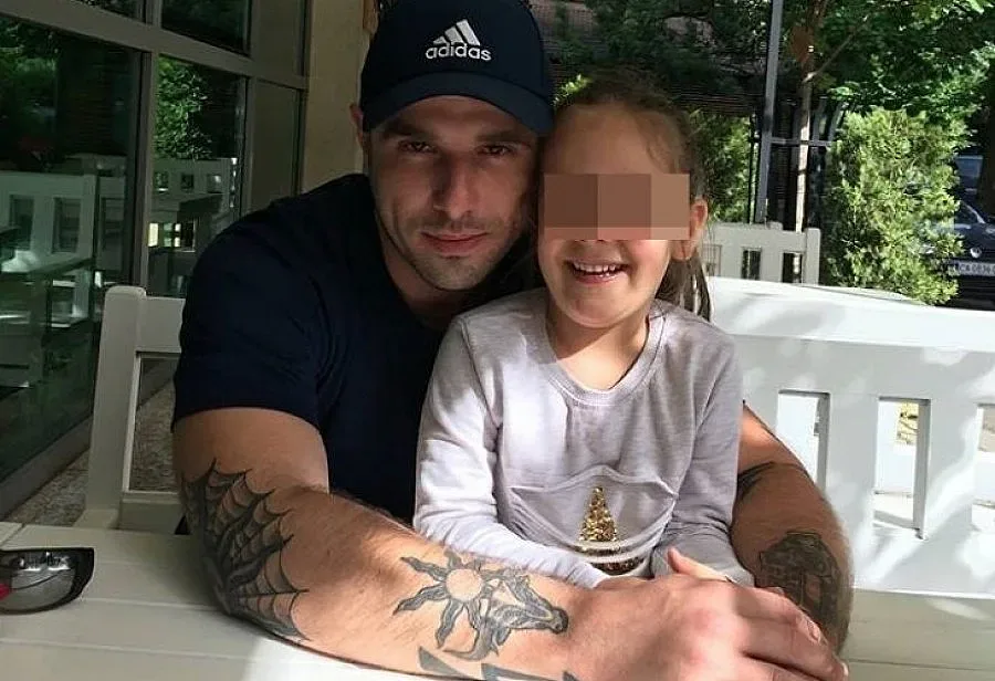 Убиецът на студентката пребил и стопаджия с бокс