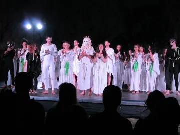 Орфей и Евридика оживяха под Перперикон