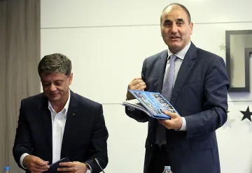 Цветанов: Президентът е защитил покупката на "Грипените"