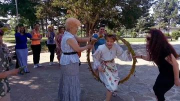 Герберките от Ямбол посрещнаха Еньовден