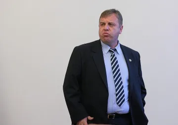 Отказваме се от изтребителите F-16