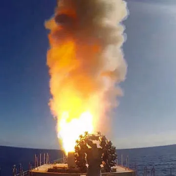 Русия удари по оръжейните складове на Ислямска държава