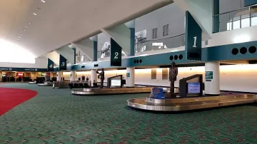 Eвакуираха летище в Мичиган