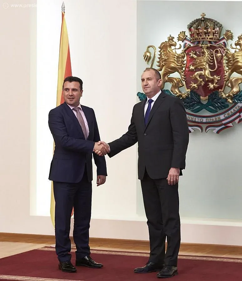 Президентът иска от Македония защита на българите там и войнишките паметници