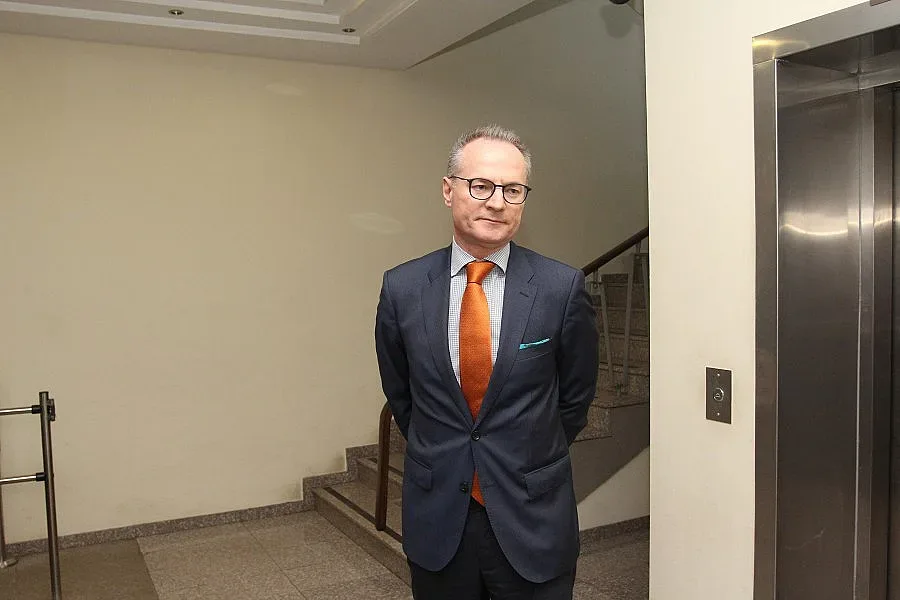 Лозан Панов изигра театро с НСО