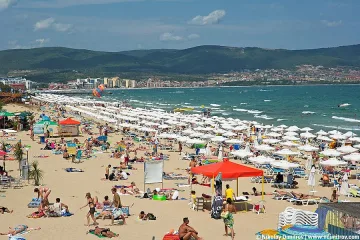 Слънчев бряг откри летния сезон