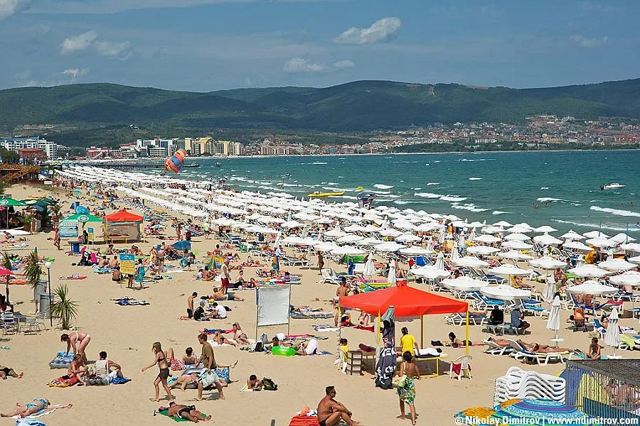 Слънчев бряг откри летния сезон