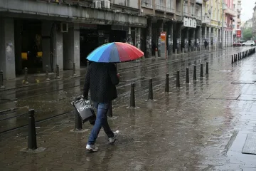 Дъждовна неделя