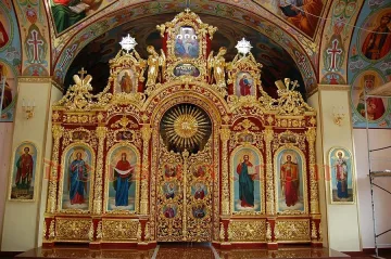 Църквата почита трима братя