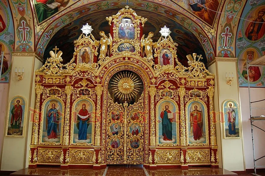 Църквата почита трима братя