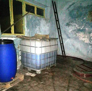 Алкохол менте хванаха край Перущица