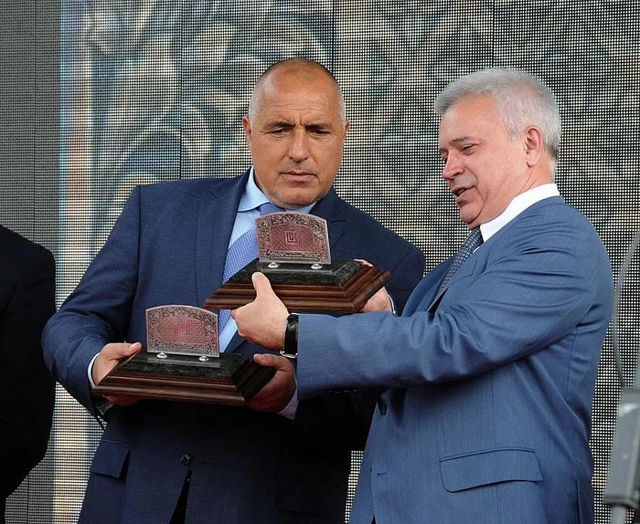 Борисов договори с "Лукойл"  спиране на контрабандата на горива