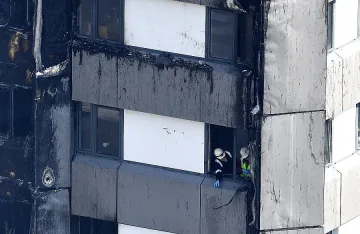 Още шест жертви на пожара в Лондон